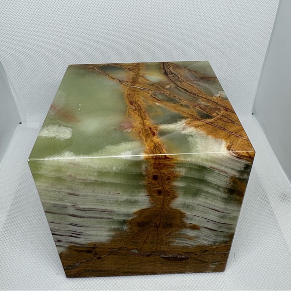 Made in Italy Polished Onyx Marble Cube Sculpture / Vintage Stone Decor - Picture 3 of 13